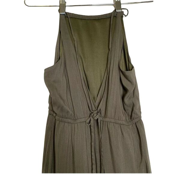 Tobi Army Green Halter Neck Side Slit Cut Out Back Full Length Maxi Dress sz Xs - Picture 7 of 10